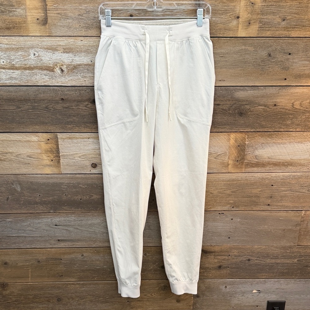 lululemon athletica Men's Cream Drawstring Joggers